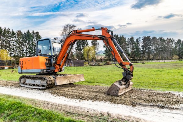 Dirt Road Leveling in Shelton