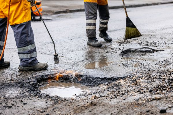 Gravel Pothole Repair in Shelton